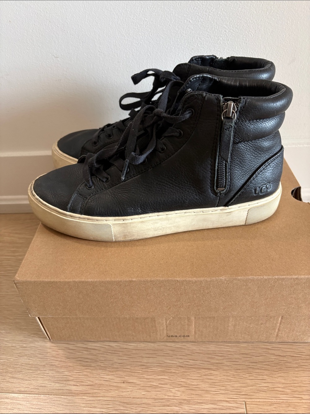 UGG Olli Leather High Top Sneakers